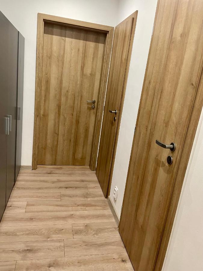 City Ela Center 코시체 외부 사진